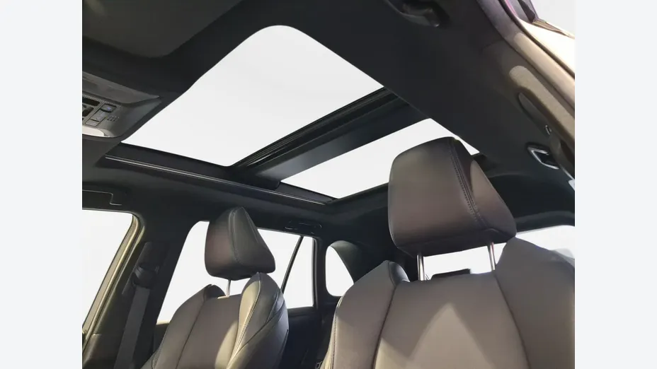 TOYOTA RAV4 -