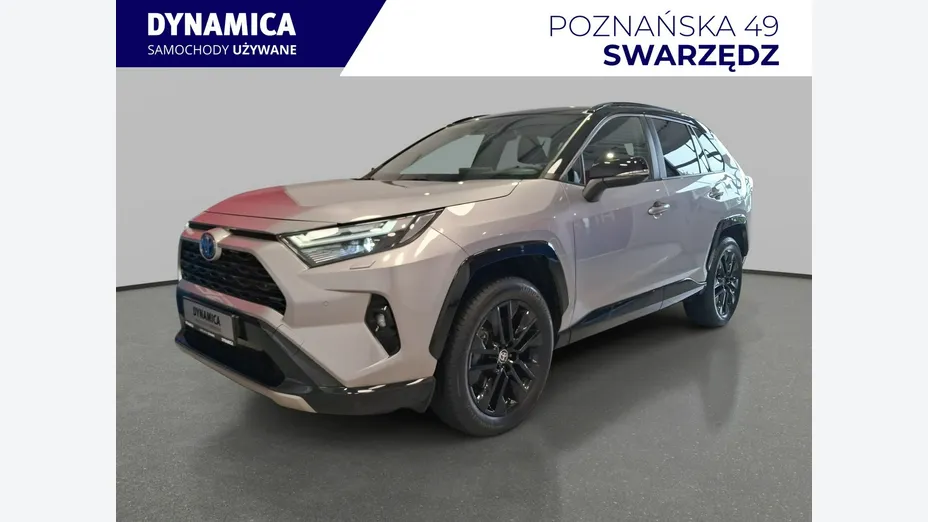 TOYOTA RAV4 -