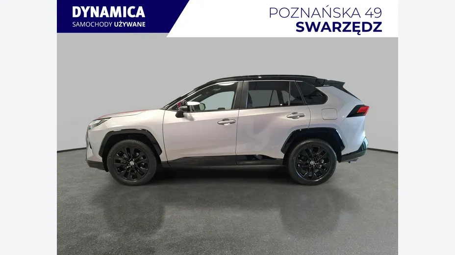 TOYOTA RAV4 -