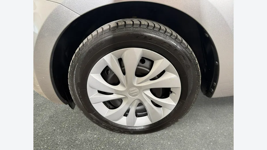 SUZUKI Swift -