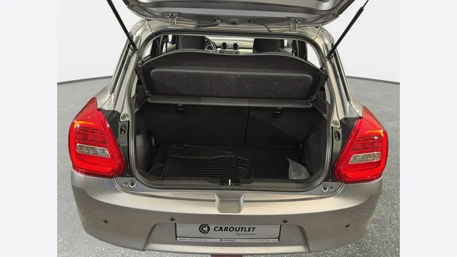 SUZUKI Swift -
