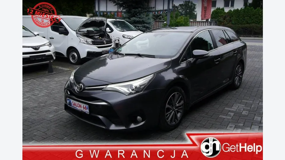 TOYOTA Avensis -