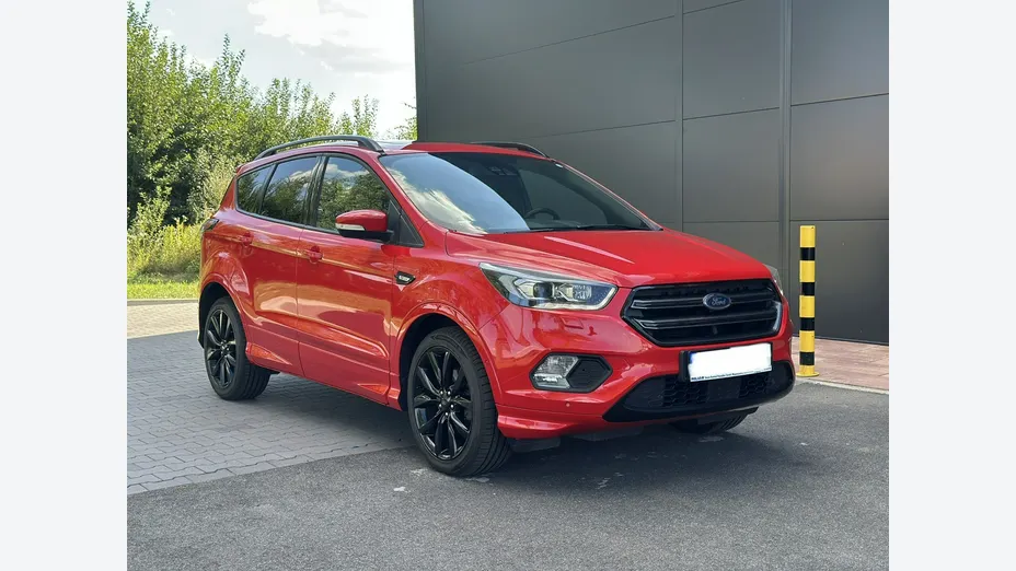 FORD Kuga -
