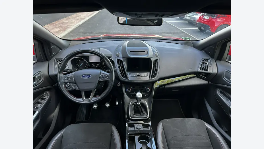 FORD Kuga -