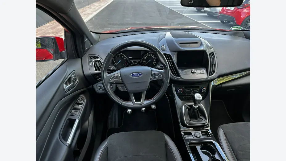 FORD Kuga -