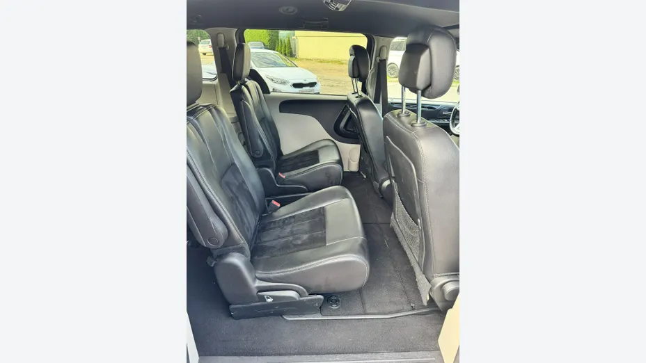 DODGE Grand Caravan -