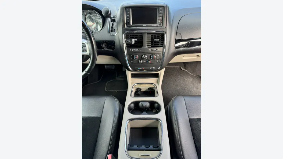 DODGE Grand Caravan -