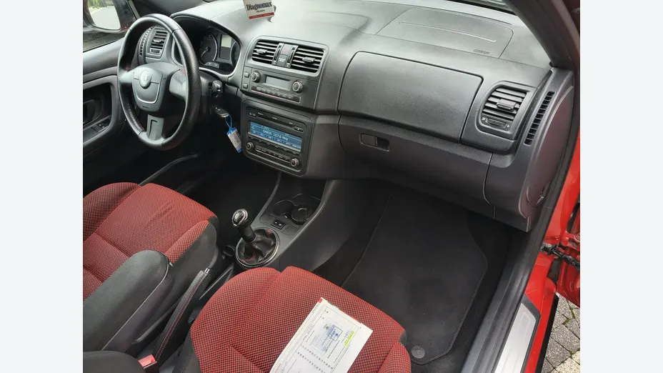 SKODA Fabia -