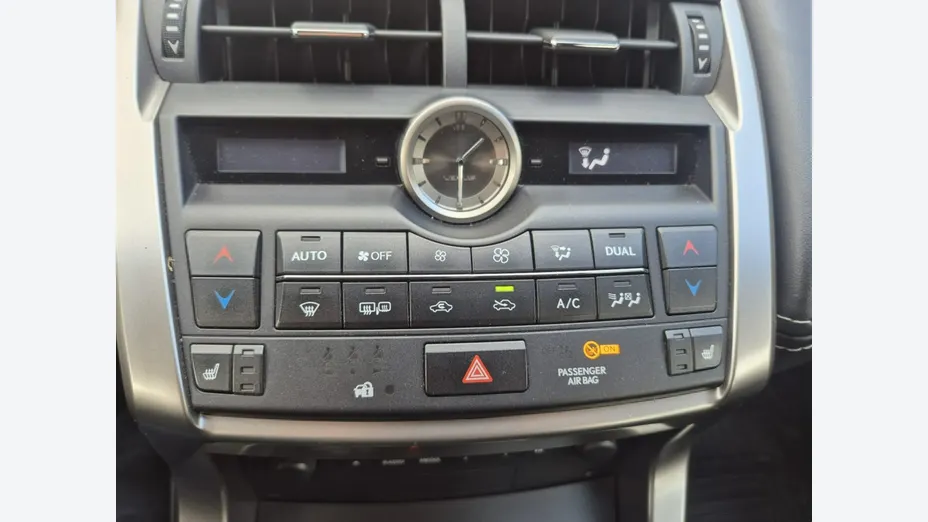 LEXUS NX -