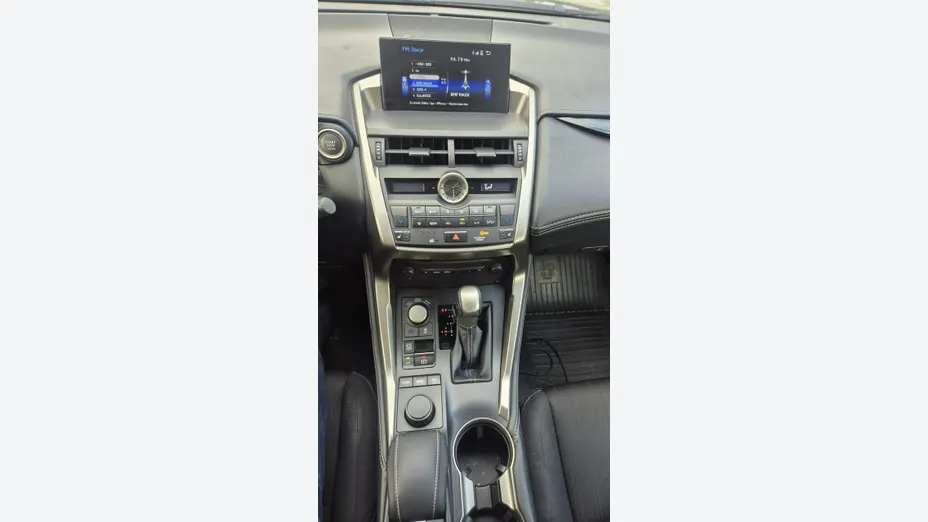 LEXUS NX -