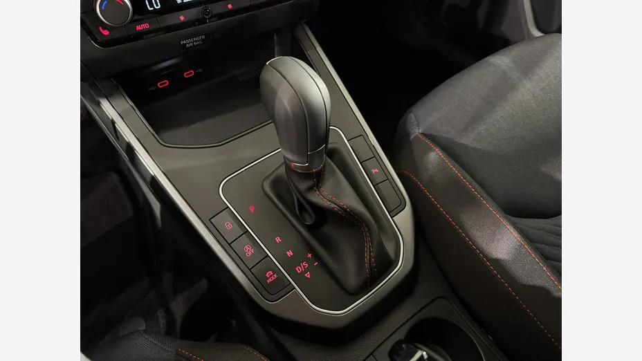 SEAT Ibiza Ibiza 1.0 TSI FR DSG