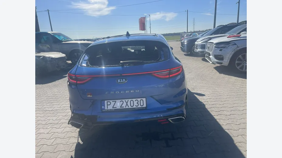 KIA ProCeed -