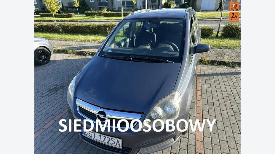OPEL Zafira -