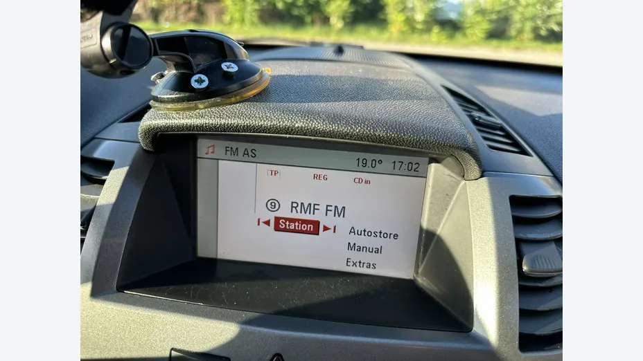 OPEL Zafira -