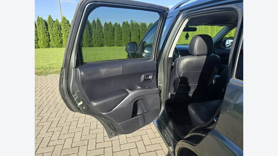 CITROEN C-Crosser -