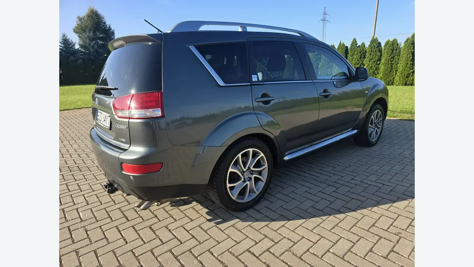 CITROEN C-Crosser -