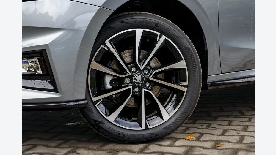 SKODA Fabia -