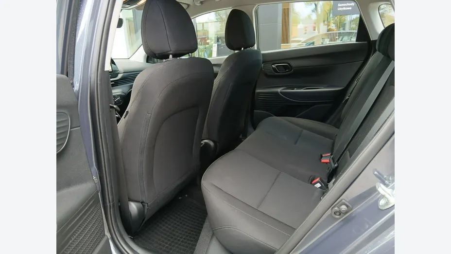 HYUNDAI i20 -