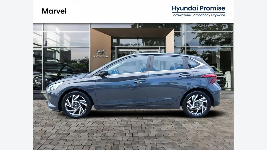 HYUNDAI i20 -