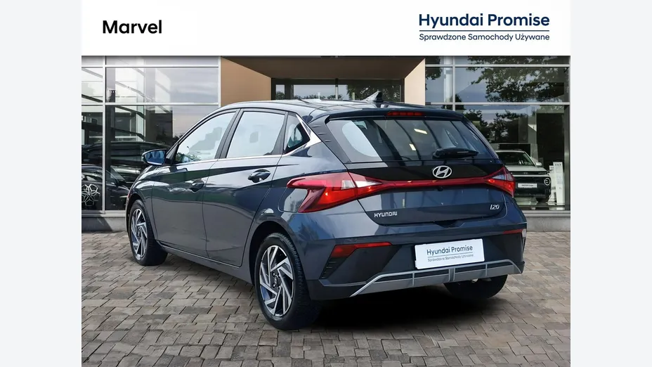 HYUNDAI i20 -