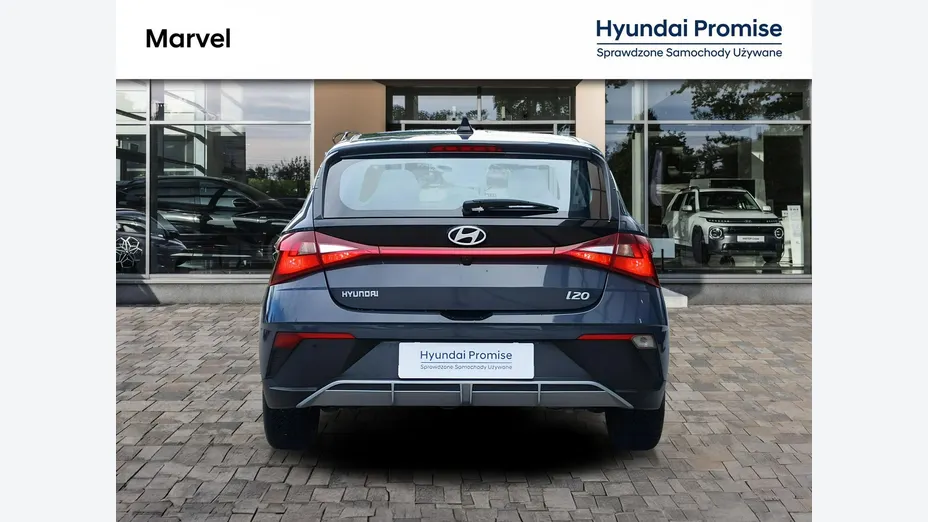 HYUNDAI i20 -