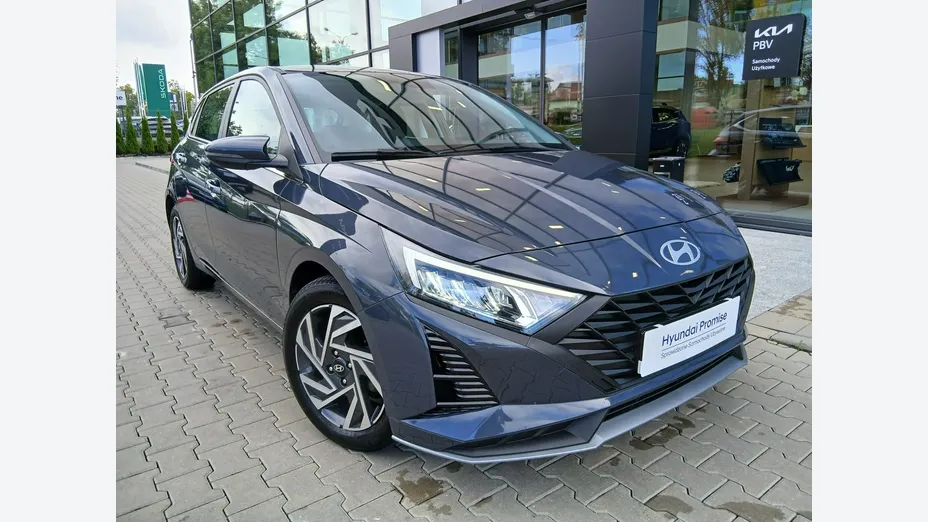 HYUNDAI i20 -