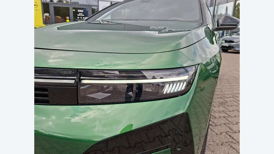 OPEL Astra -