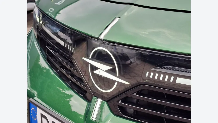 OPEL Astra -