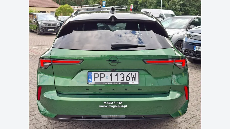 OPEL Astra -