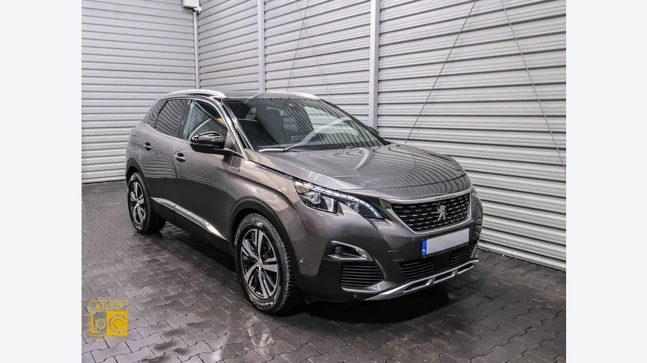 PEUGEOT 3008 -