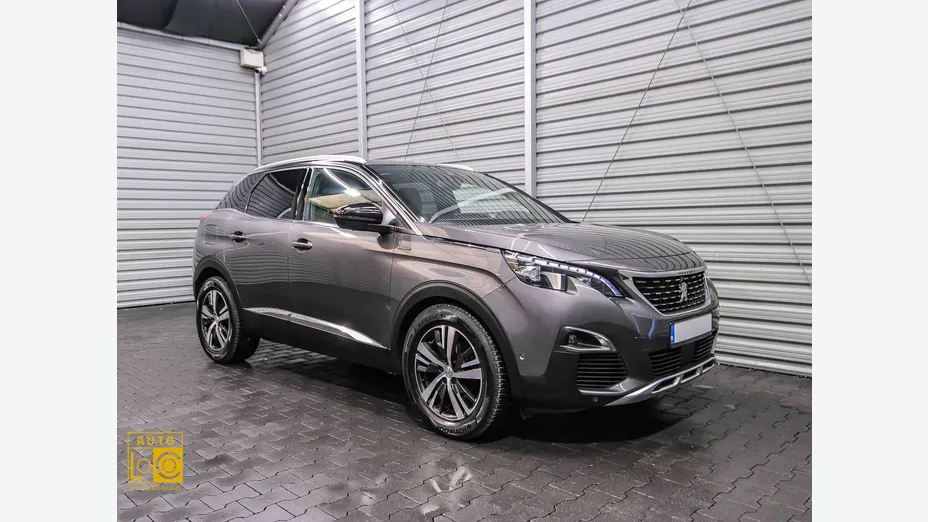 PEUGEOT 3008 -