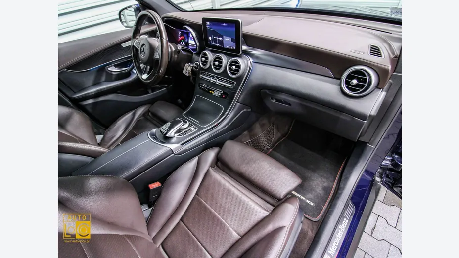 MERCEDES-BENZ GLC -