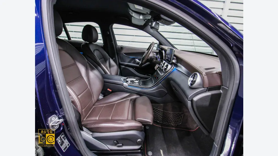 MERCEDES-BENZ GLC -