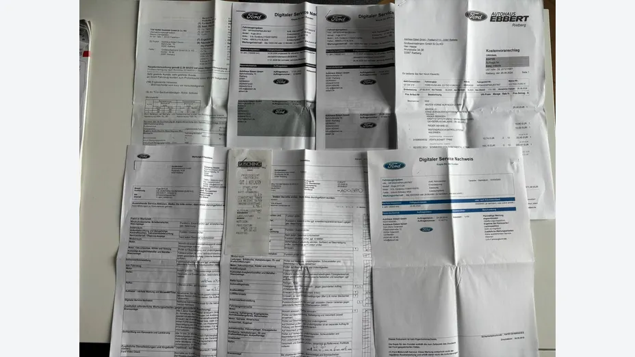 FORD Kuga -