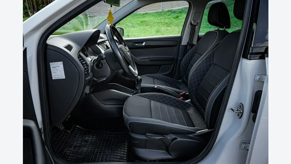 SKODA Fabia -