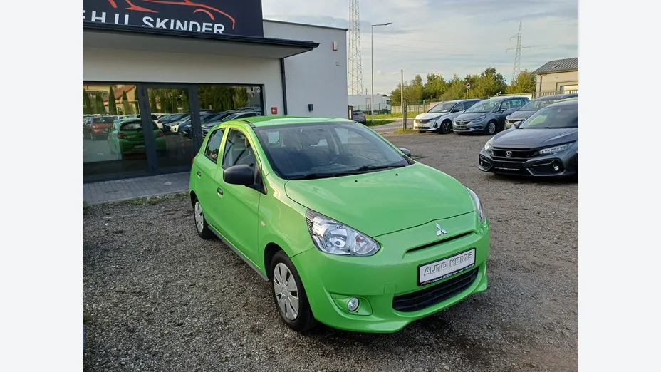 MITSUBISHI Space Star -