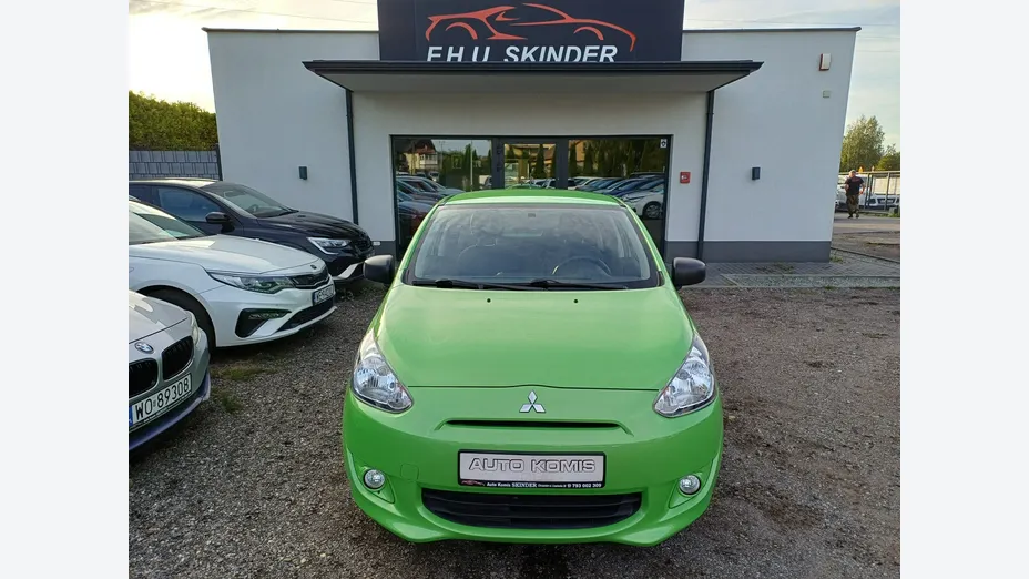 MITSUBISHI Space Star -
