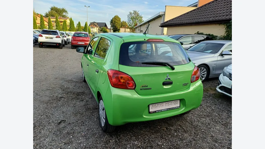 MITSUBISHI Space Star -