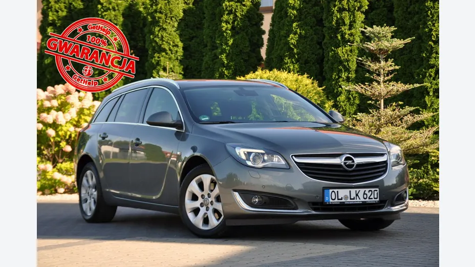 OPEL Insignia -