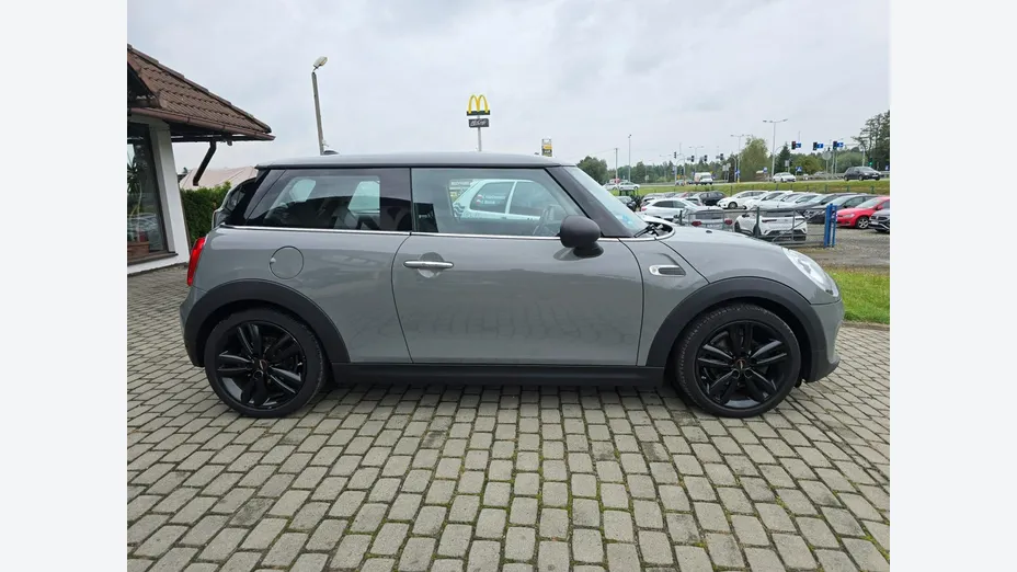 MINI One -