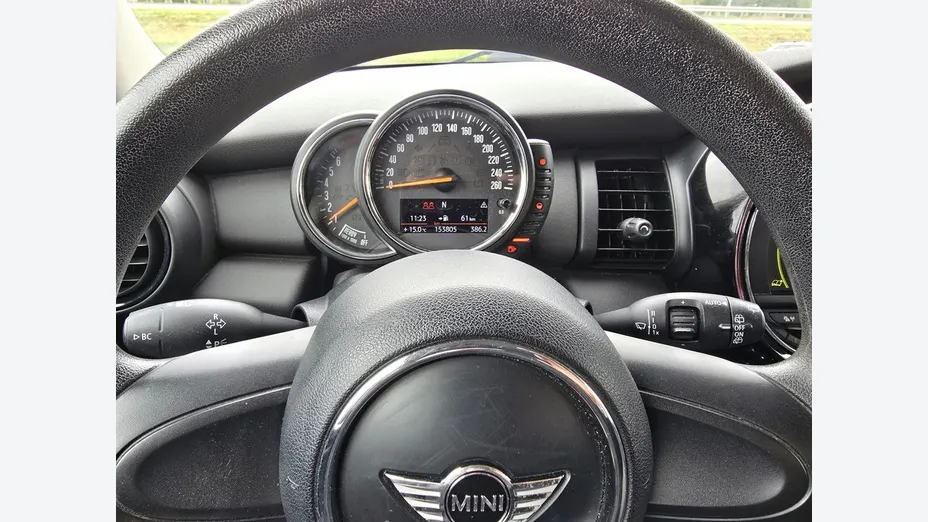 MINI One -