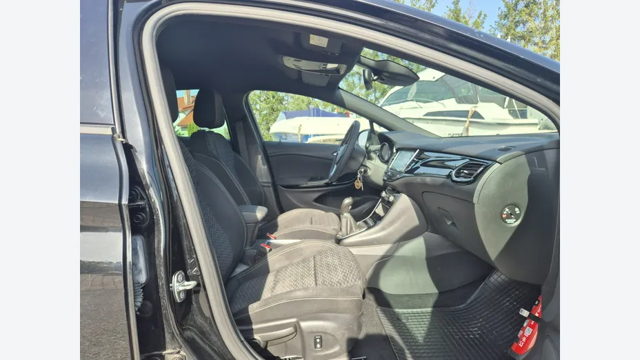 OPEL Astra -