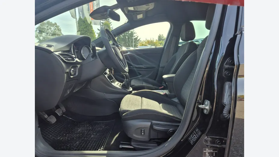 OPEL Astra -