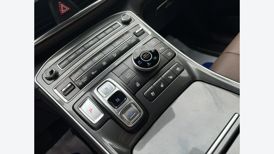 HYUNDAI Santa Fe -