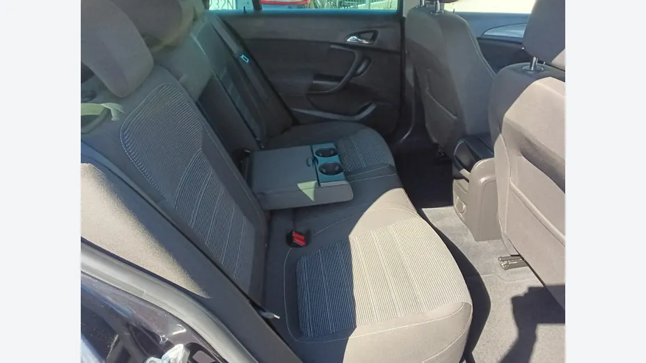 OPEL Insignia -