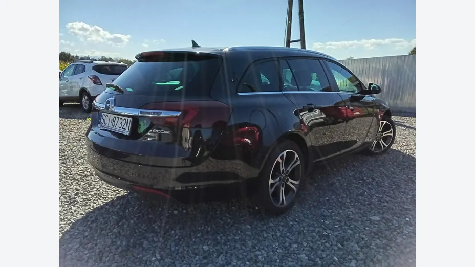 OPEL Insignia -