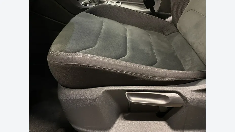 VOLKSWAGEN Tiguan -