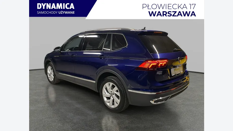VOLKSWAGEN Tiguan -
