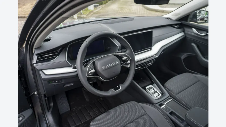 SKODA Octavia -