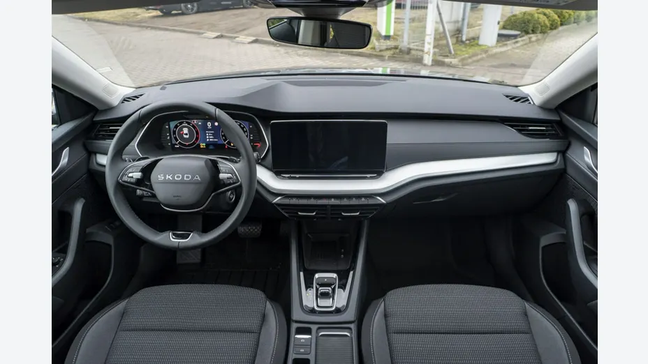 SKODA Octavia -